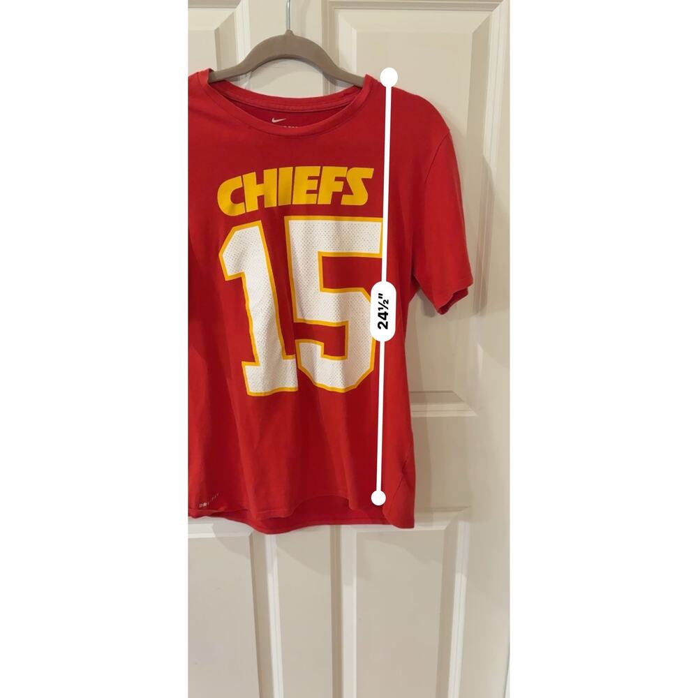 Patrick Mahomes Nike Kansas City Chiefs #15 Red T-Shirt Size M - Picture 8 of 16